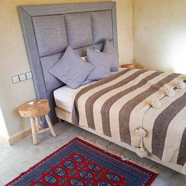 Le Petit Jardin Bed & Breakfast Demnat Exterior photo